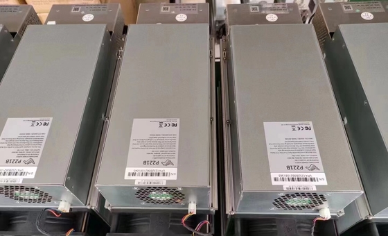 M31S ​​76T a utilisé la ligne électrique du CEI C19 de la machine 44J/T 2660W de mineur d'Asic