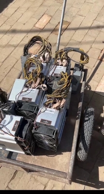 mineur de 105ksol/S Bitmain Antminer Z11j 1418W ZEC 228×134×279mm